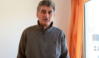El nico compromiso de Gustavo es con el vecino